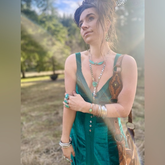 Tree of Life Teal Velvet Sleeveless Dress - Picture 3 of 10